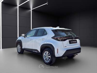 Toyota Yaris Cross 1.5 Hybrid 5p. E-CVT Active Bianco usata Napoli