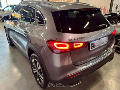 Mercedes-Benz GLA d Automatic Sport Plus Grigio usata Castellammare di Stabia