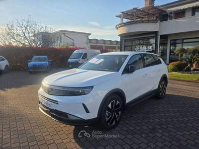 Opel Grandland 1.2 Hybrid Edition 145CV e-dcs6 Bianco usata Montagnana