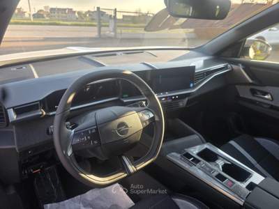 Opel Grandland 1.2 Hybrid Edition 145CV e-dcs6 Bianco usata Montagnana