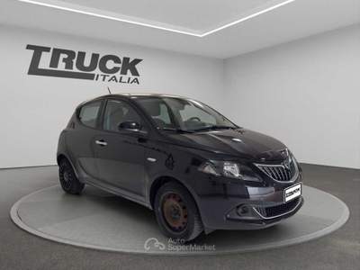 Lancia Ypsilon  - ypsilon 1.0 firefly hybrid silver s&s 70cv Blu/Azzurro usata Pisa
