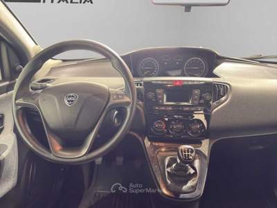 Lancia Ypsilon  - ypsilon 1.0 firefly hybrid silver s&s 70cv Blu/Azzurro usata Pisa