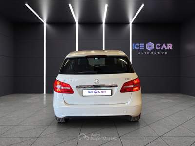 Mercedes-Benz Classe B B 180 cdi blueefficiency executive Bianco usata Roma