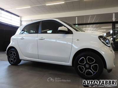 Smart ForFour 70 1.0 Prime Bianco usata CORIANO