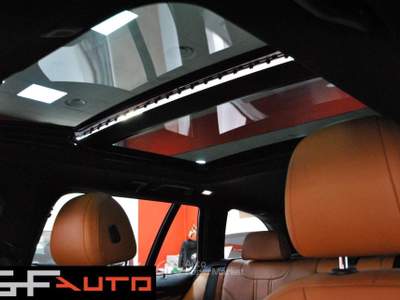BMW Serie 5 520d BMW Serie 520d - xDrive . M.Sport * TETTO-PELLE* Bianco usata Moncalieri