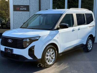 Ford Transit/Tourneo/Bus Courier II 1.0 ecoboost Titanium powershift 125cv Bianco usata Verona