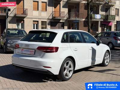 Audi A3 A3 SPB 1.6 TDI 116CV S tronic Sport Bianco usata Busto Arsizio