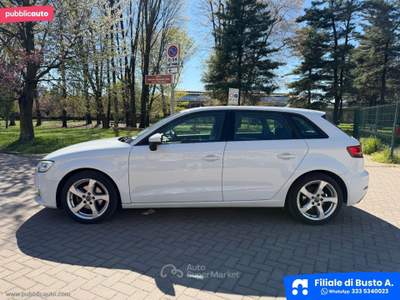 Audi A3 A3 SPB 1.6 TDI 116CV S tronic Sport Bianco usata Busto Arsizio