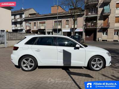 Audi A3 A3 SPB 1.6 TDI 116CV S tronic Sport Bianco usata Busto Arsizio