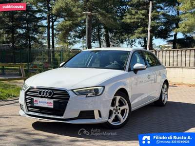 Audi A3 A3 SPB 1.6 TDI 116CV S tronic Sport Bianco usata Busto Arsizio Audi A3 A3 SPB 1.6 TDI 116CV S tronic Sport Bianco usata Busto Arsizio