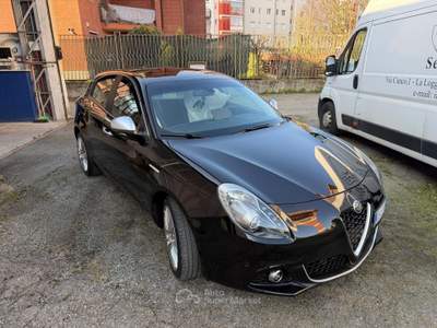 Alfa Romeo Giulietta Super Nero usata Torino