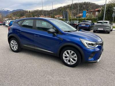 Renault Captur Captur II  1.5 blue dci Business 115cv edc Blu/Azzurro usata Buja