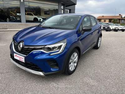 Renault Captur Captur II  1.5 blue dci Business 115cv edc Blu/Azzurro usata Buja