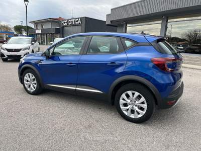 Renault Captur Captur II  1.5 blue dci Business 115cv edc Blu/Azzurro usata Buja