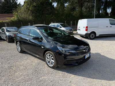 Opel Astra 1.5 Cdti 110cv Business Elegegance AUTOMATICA Nero usata Rocca Priora