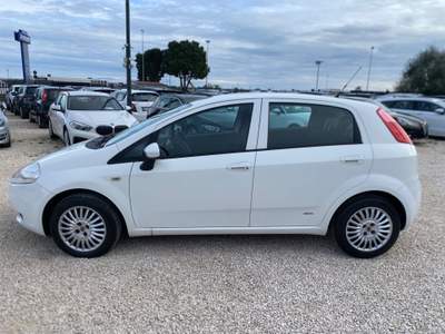Fiat Grande Punto 5 porte Dynamic NEOPATENTATI UNICO PROPIETARIO Bianco usata Corato