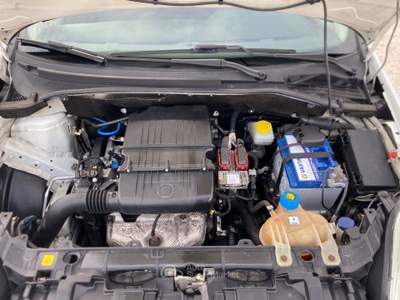 Fiat Grande Punto 5 porte Dynamic NEOPATENTATI UNICO PROPIETARIO Bianco usata Corato