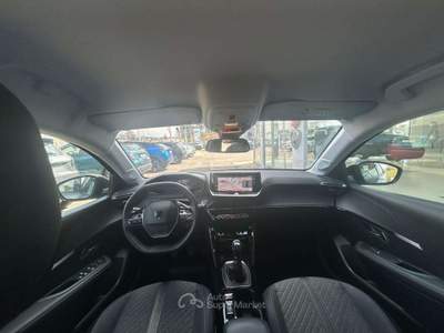 Peugeot 208 208 1.2 puretech Allure s Grigio usata Marino
