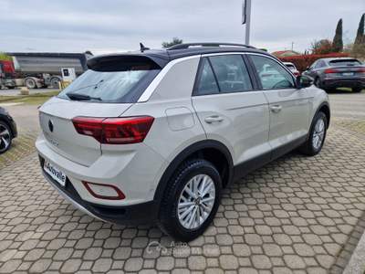 Volkswagen T-Roc T-Roc 1.0 tsi Life 110cv Bianco usata Prevalle