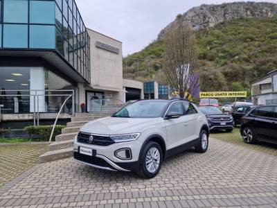 Volkswagen T-Roc T-Roc 1.0 tsi Life 110cv Bianco usata Prevalle