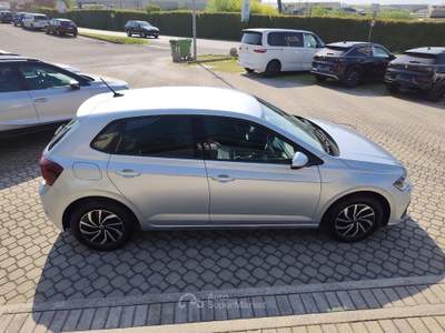 Volkswagen Polo 1.0 TSI Life DSG Argento usata Prevalle