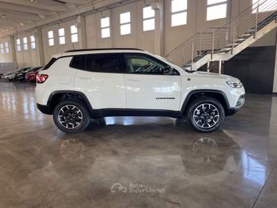 Jeep Compass Compass 1.3 Turbo T4 240 CV PHEV AT6 4xe Trailhawk Bianco usata Mazzano
