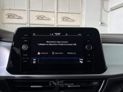 Volkswagen T-Roc T-Roc 2.0 tdi Life 150cv dsg tua da 249,00 al mese Cambio Automatico Grigio usata San Giuseppe Vesuviano