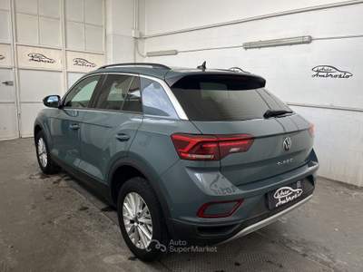 Volkswagen T-Roc T-Roc 2.0 tdi Life 150cv dsg tua da 249,00 al mese Cambio Automatico Grigio usata San Giuseppe Vesuviano
