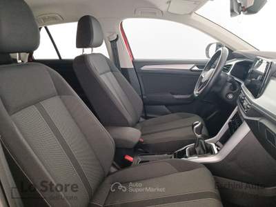 Volkswagen T-Roc 1.0 tsi life 110cv Nero usata Pisa