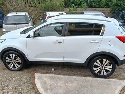 Kia Sportage OTTIME CONDIZIONI TAGLIANDATA GARANZIA 12 MESI Bianco usata Mercato San Severino