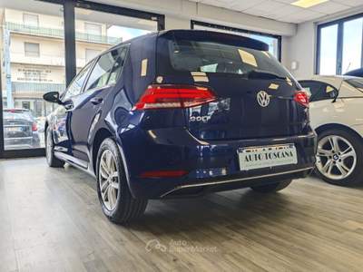Volkswagen Golf DSG 5p. Business BlueMotion Technology Blu/Azzurro usata Montecatini-Terme