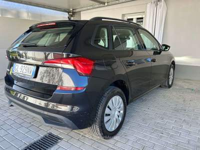 Skoda Kamiq Kamiq 1.0 tsi Ambition 95cv Nero usata Oleggio