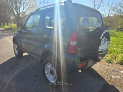 Suzuki Jimny 4X4 Verde usata Castiglione Torinese