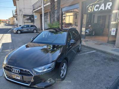 Audi A4 A4 Avant 35 TDI/163 CV S tronic Business Advanced Nero usata Fagnano Olona