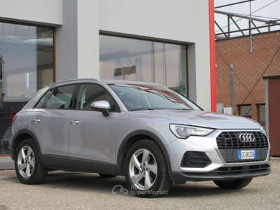 Audi Q3 35 2.0 tdi Business quattro s-tronic Argento usata Bologna