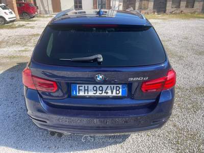 BMW Serie 3 320d 320 320d Touring Sport Blu/Azzurro usata Reggio nell'Emilia
