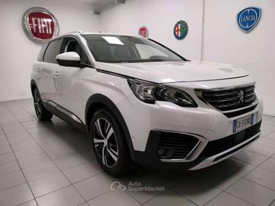 Peugeot 5008 1.5 bluehdi Allure ***7 Posti*** Bianco usata Abbiategrasso