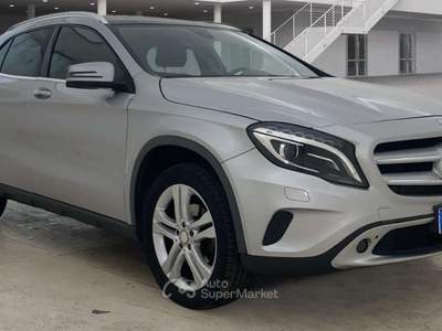 Mercedes-Benz GLA GLA-200 Premium tetto panoramico fisso pelle+adas Argento usata Villasanta