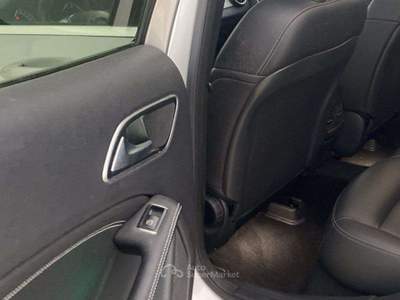 Mercedes-Benz GLA GLA-200 Premium tetto panoramico fisso pelle+adas Argento usata Villasanta