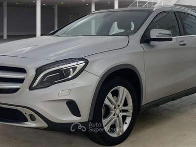 Mercedes-Benz GLA GLA-200 Premium tetto panoramico fisso pelle+adas Argento usata Villasanta