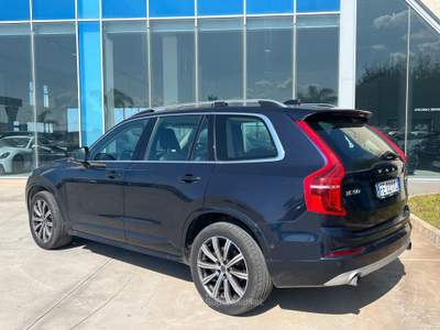 Volvo XC90 AWD Geartronic 7 posti Momentum Blu/Azzurro usata Gela