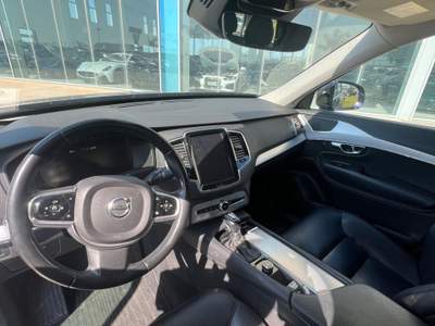 Volvo XC90 AWD Geartronic 7 posti Momentum Blu/Azzurro usata Gela