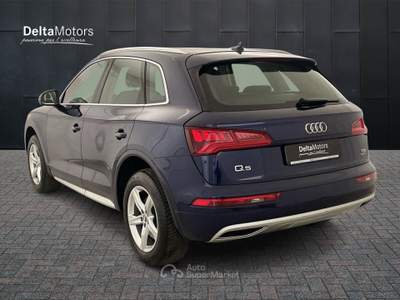 Audi Q5  - q5 40 2.0 tdi business quattro 190cv s-tronic Blu/Azzurro usata Montecosaro