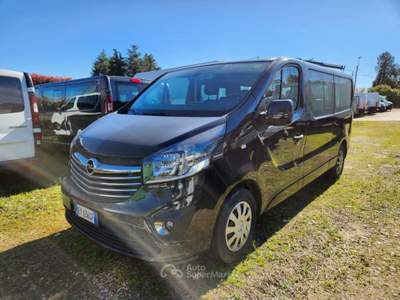 Opel Vivaro Noleggio a riscatto senza finanziarie Nero usata Carugo