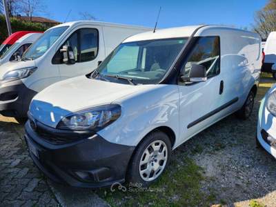 Fiat Doblò Noleggio con riscatto senza finanziaria Bianco usata Carugo