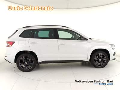 Skoda Karoq 2.0 tdi evo sportline 115cv dsg Bianco usata Bari