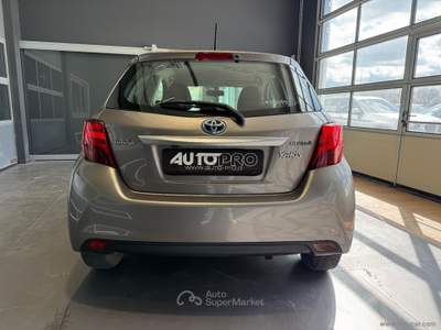 Toyota Yaris Yaris 1.5 Hybrid 5p. Active Grigio usata San Michele salentino