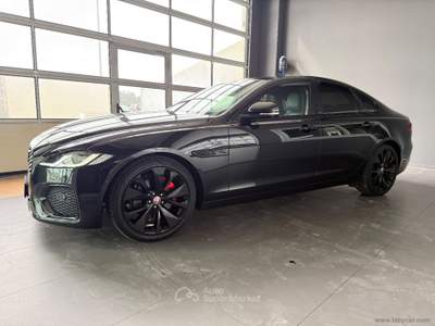 Jaguar XF XF 2.0 D 204 CV AWD aut. R-Dynamic HSE Nero usata San Michele salentino