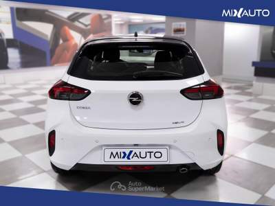 Opel Corsa-e 1.2 GS Line S&amp;S 100CV Bianco usata Latina