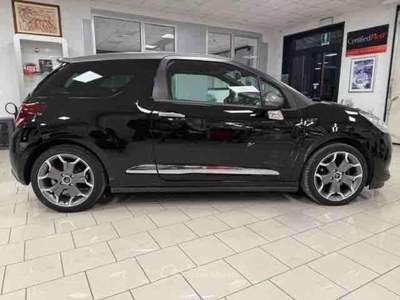Citroen DS DS3 Cabrio Cabrio 1.6 e-hdi airdream L uomo Vogue Nero usata Jesi